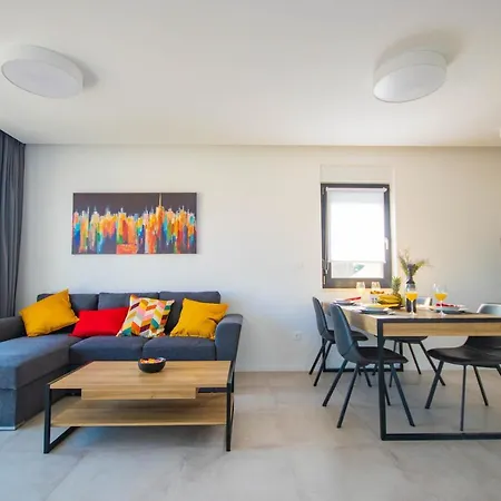 Apartment Le-lu Kastela
