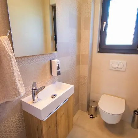 Apartament Le-lu Kaštela