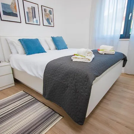 Apartment Le-lu